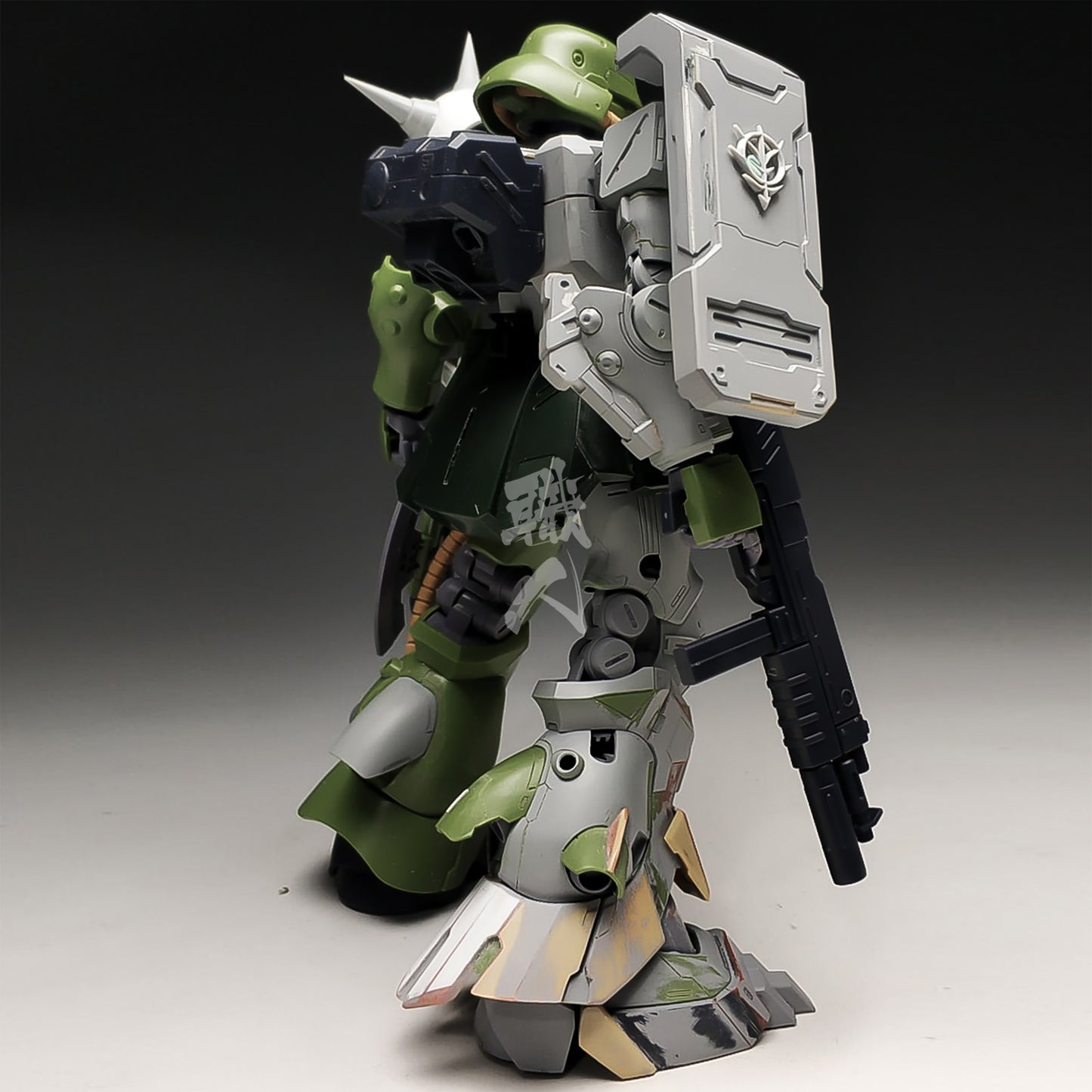 AOK Silveroaks - RE/100 ZAKU II FZ Resin Conversion Kit - ShokuninGunpla