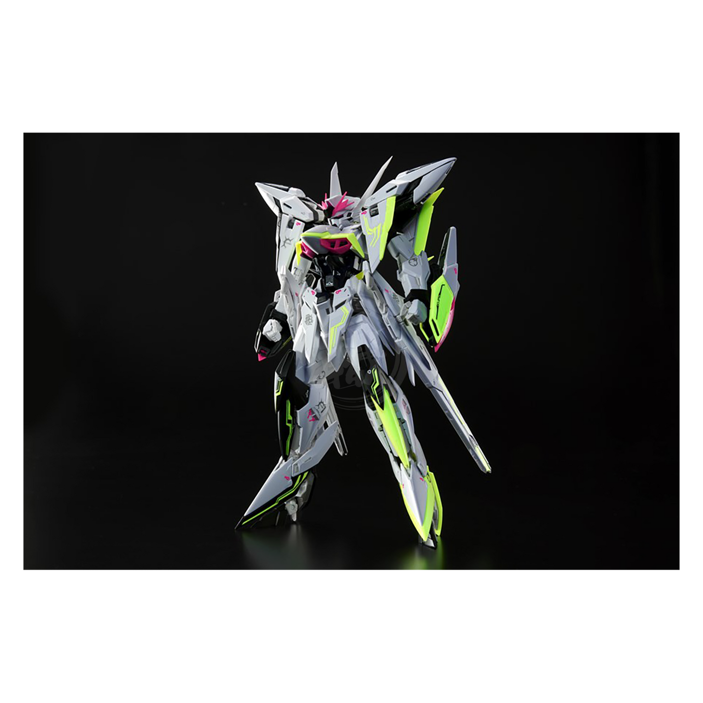 MG Eclipse Gundam [With Maneuver Striker] [Cyberized Color Ver.]