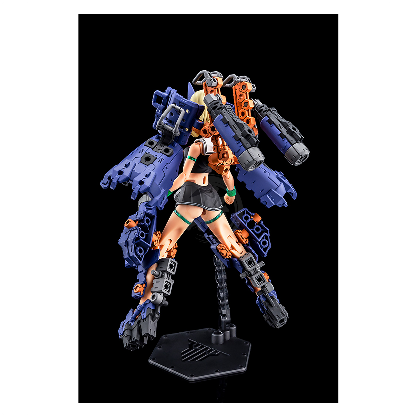 Buster Doll Tank Midnight Fang [Preorder Q1 2025]