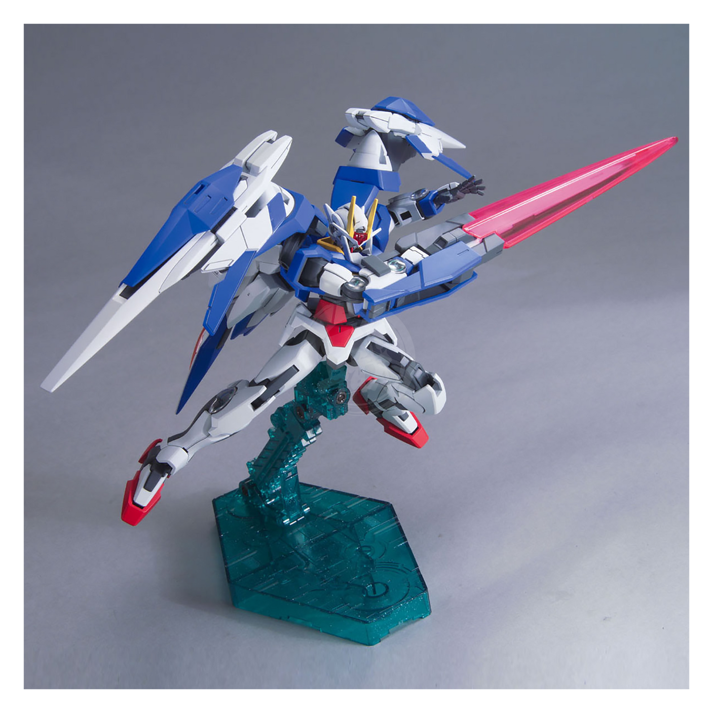 Bandai - HG 00 Raiser + GN Sword III - ShokuninGunpla