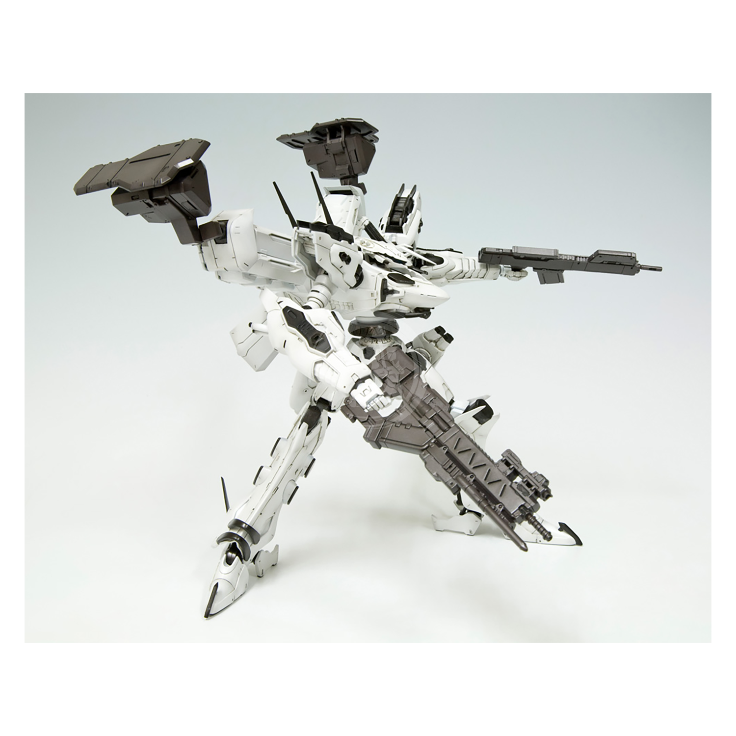 Kotobukiya - Lineark White-Glint [Preorder Q2 2024] - ShokuninGunpla