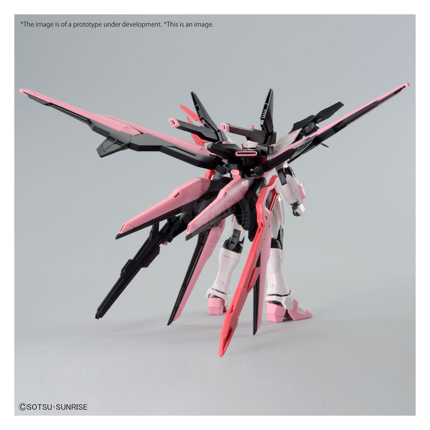 Bandai - HG Perfect Strike Freedom Rouge - ShokuninGunpla