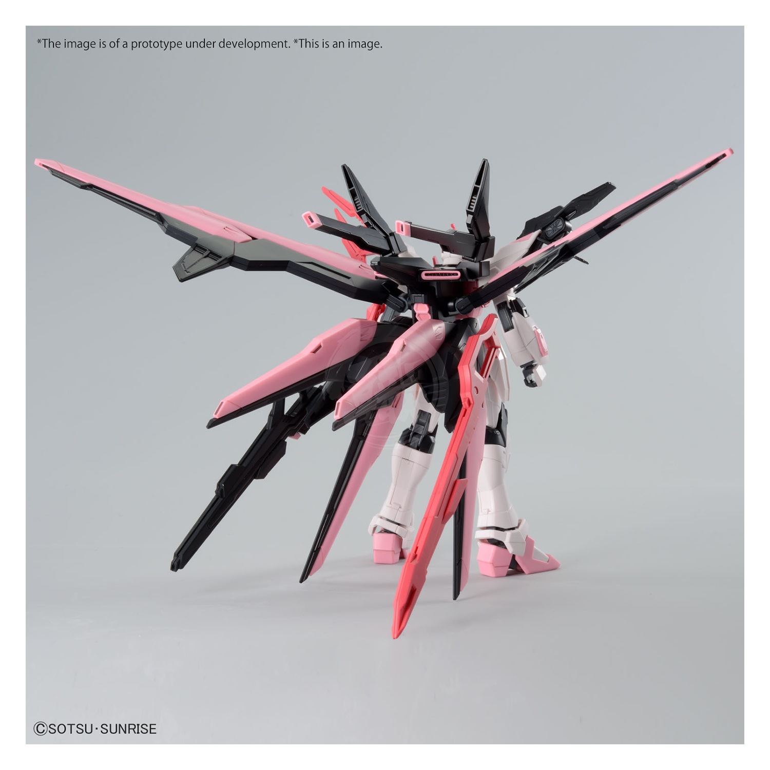 Bandai - HG Perfect Strike Freedom Rouge - ShokuninGunpla