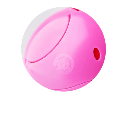 GSI Creos Gundam Marker Clear Gloss coloring tool with a pen tip, used for adding glossy finish to model kits and artwork.