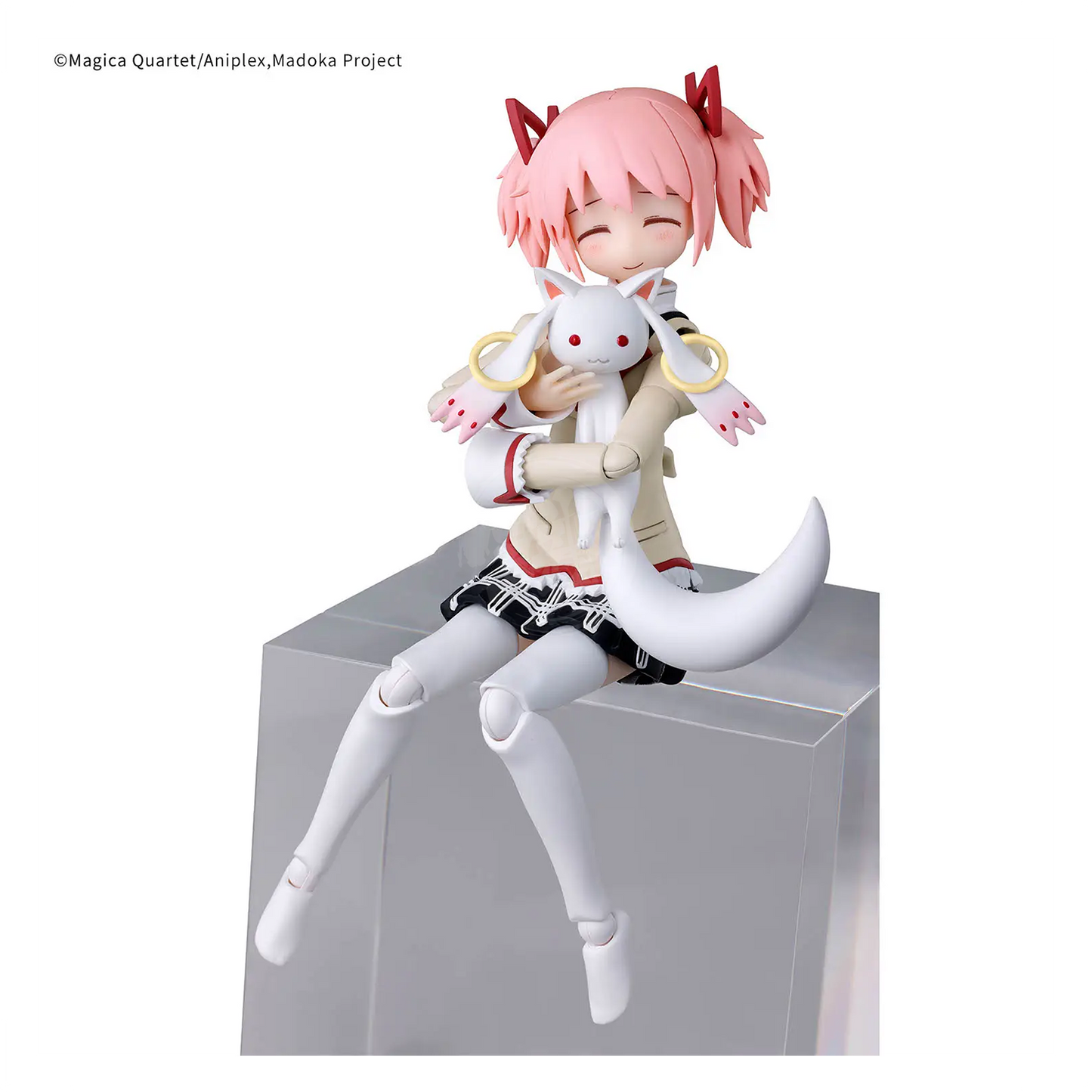 30MP Madoka Kaname model kit in school uniform by Bandai, featuring detailed character design and vibrant colors.