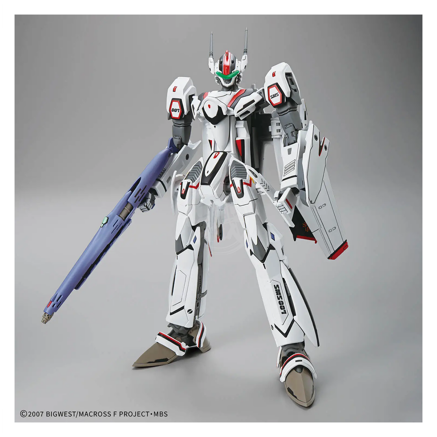 Bandai HG VF-25F Messiah Valkyrie Alto Custom model kit with detailed parts and vibrant colors in a deluxe set.