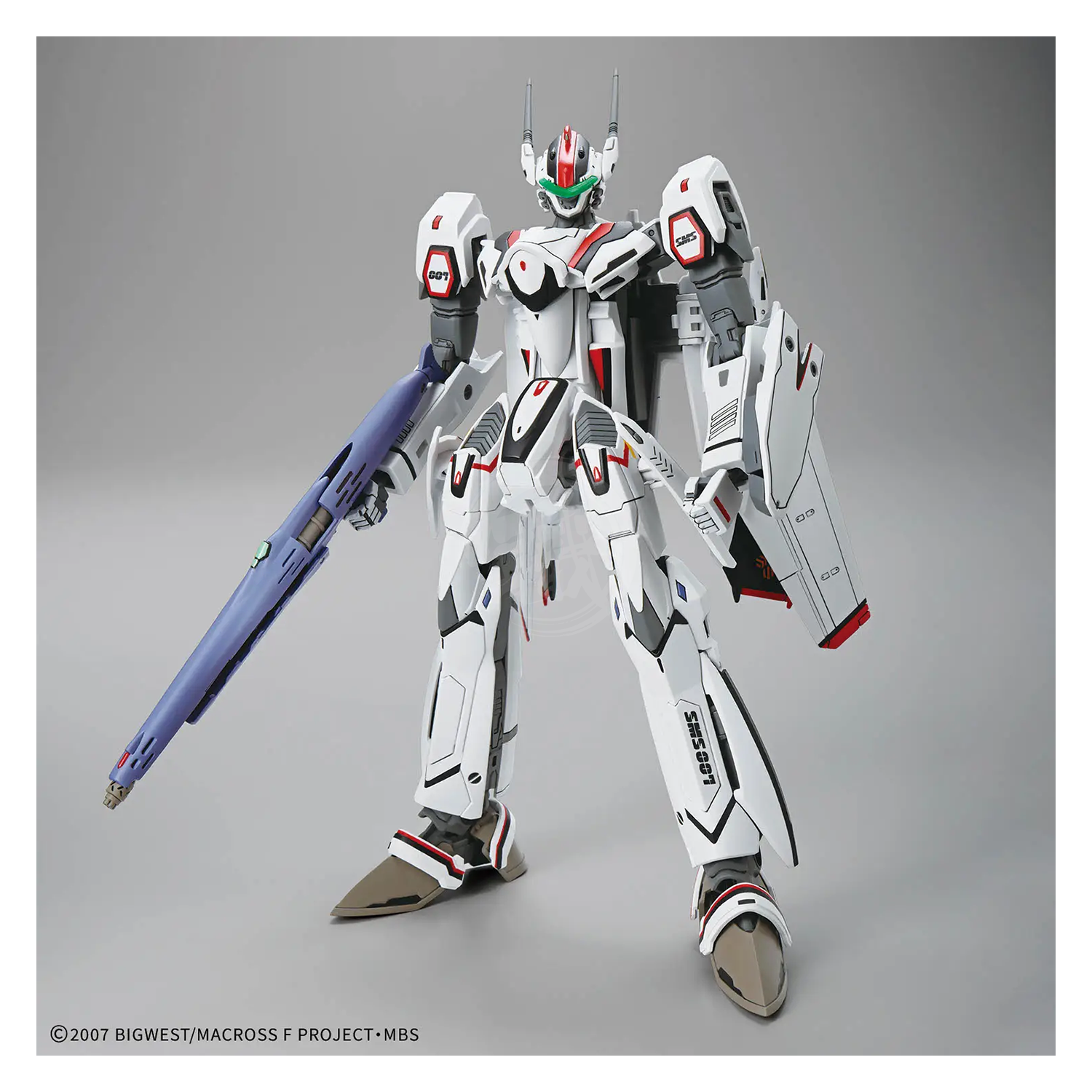 Bandai HG VF-25F Messiah Valkyrie Alto Custom model kit with detailed parts and vibrant colors in a deluxe set.