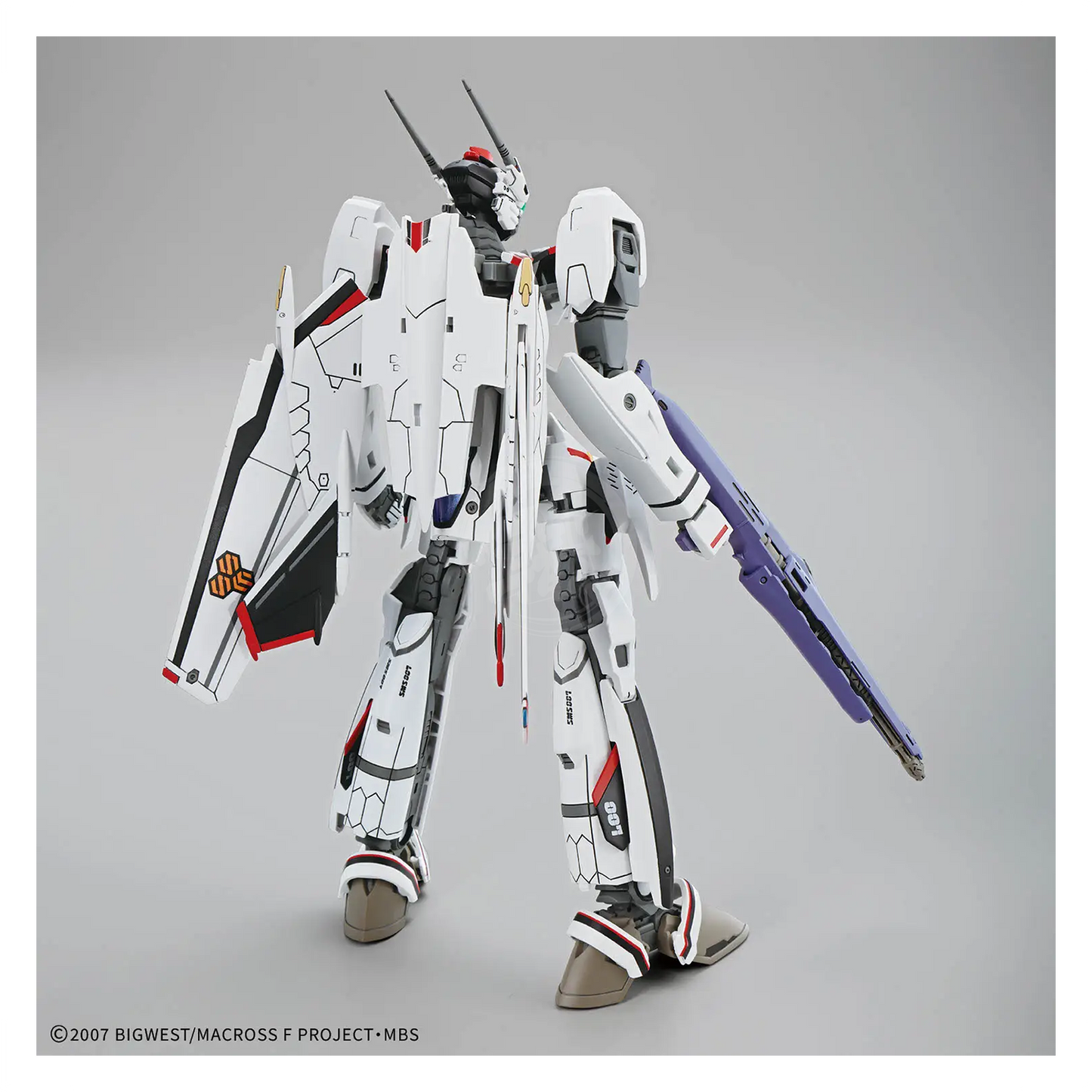 Bandai HG VF-25F Messiah Valkyrie Alto Custom model kit with detailed parts and vibrant colors, assembled and posed.