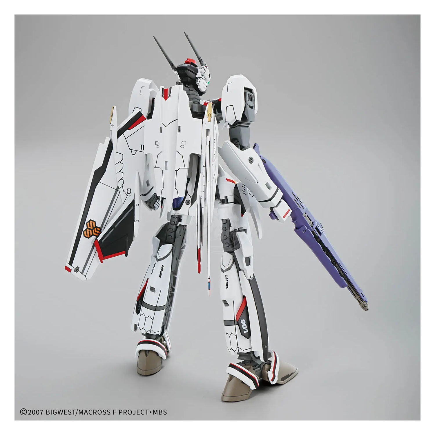 Bandai HG VF-25F Messiah Valkyrie Alto Custom model kit with detailed parts and vibrant colors, assembled and posed.