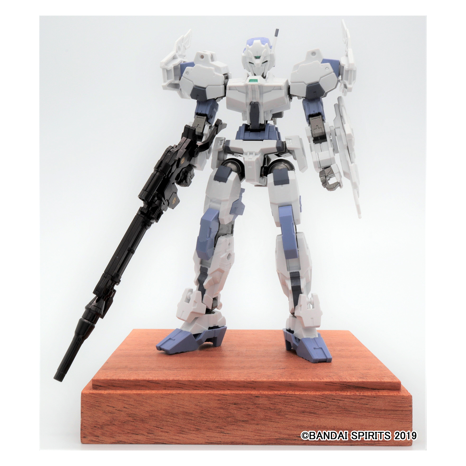 GSI Creos 30 Minutes Missions Marker Basic Set with coloring tools for model painting and detailing, featuring multiple vibrant markers.