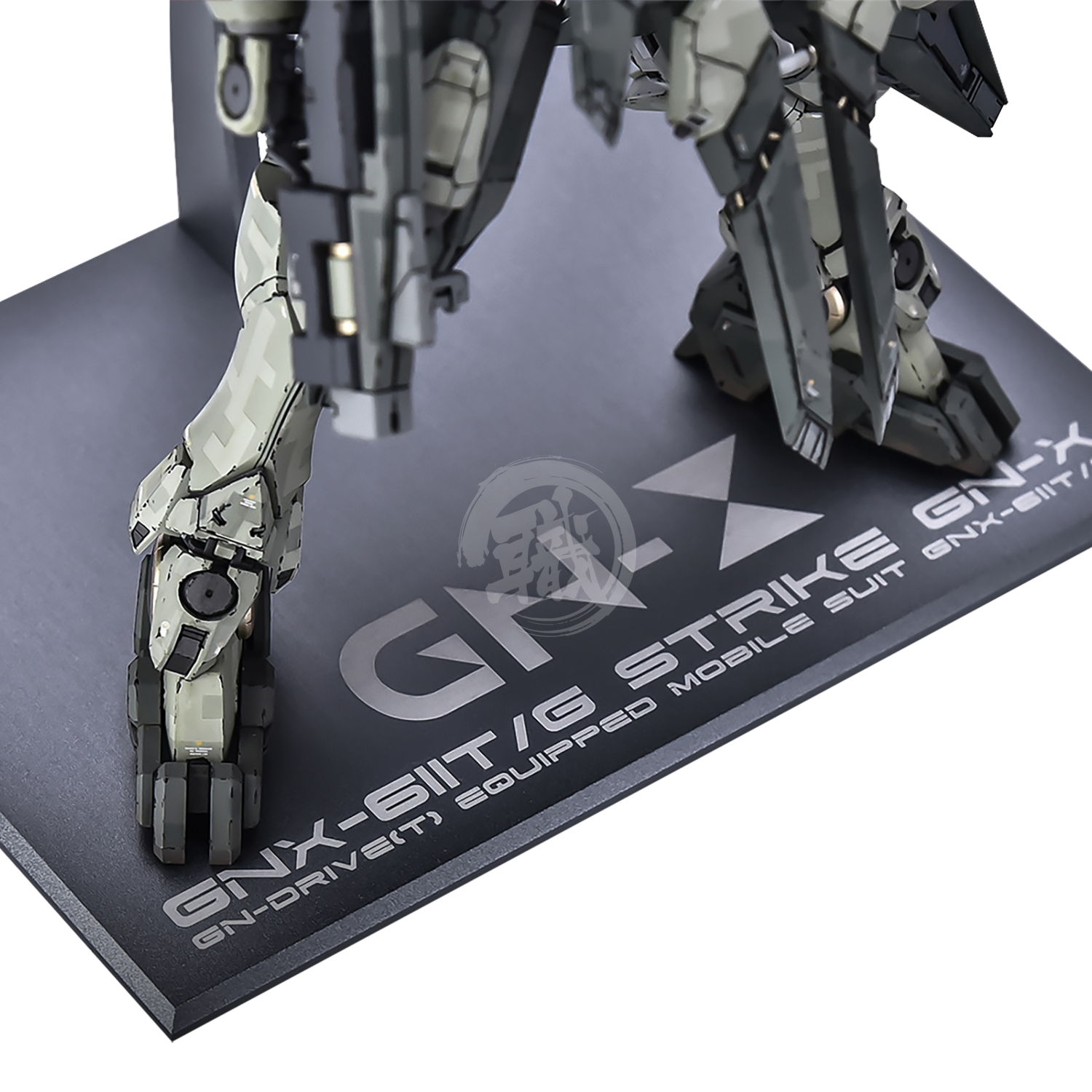 Metal Display Base for MG Striker GN-X Resin Conversion Kit - ShokuninGunpla