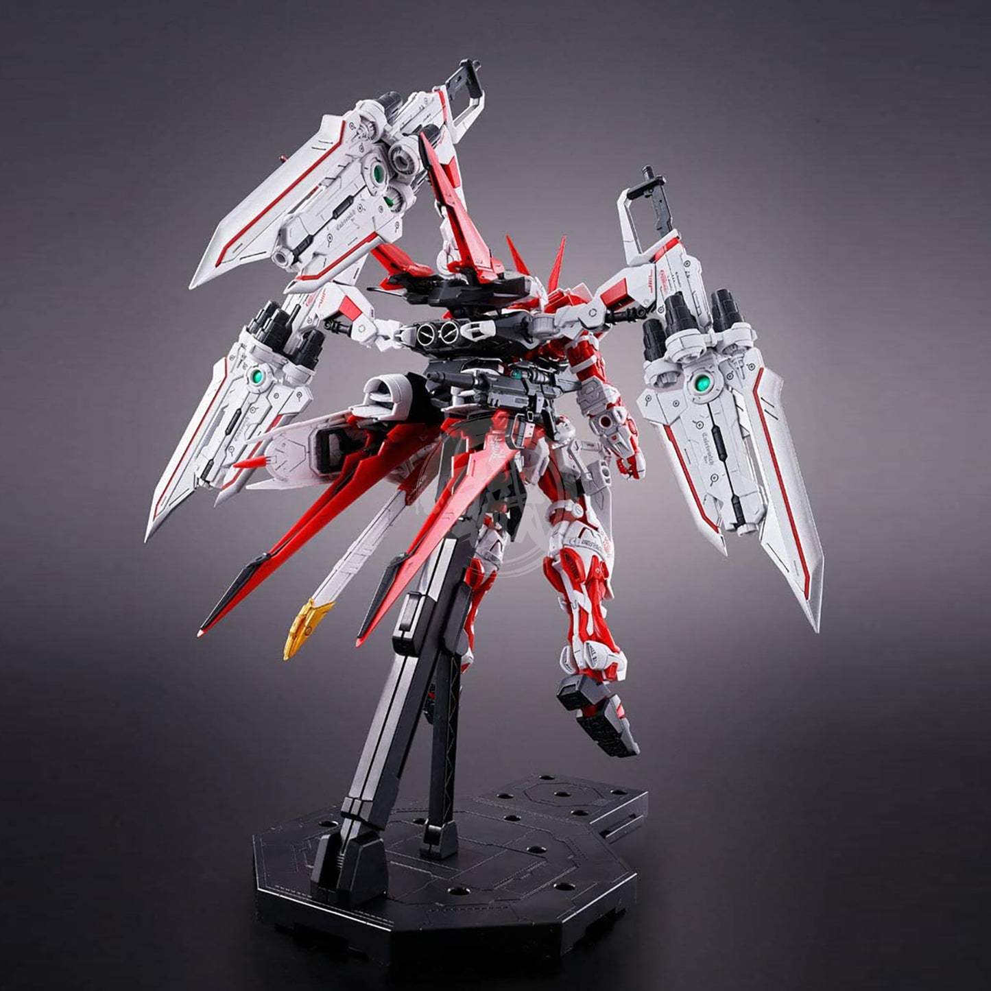 Bandai - MG Gundam Astray Red Dragon - ShokuninGunpla