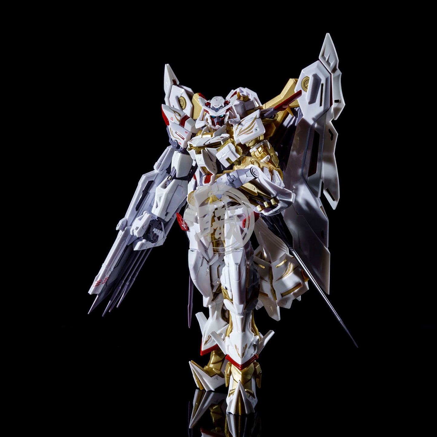 Bandai - RG Gundam Astray Gold Frame Amatsu Hana - ShokuninGunpla